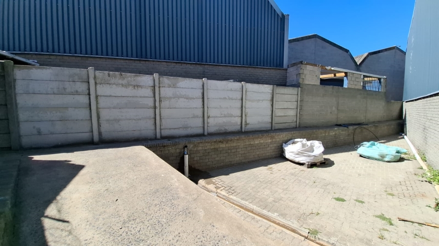 To Let commercial Property for Rent in Brackenfell Central Western Cape